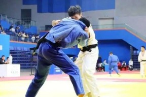 柔道淘汰赛，岭东玄武队与东城闪电队淘汰对手，阵地战处理得当！更衣室氛围正向的简单介绍-九游娱乐APP